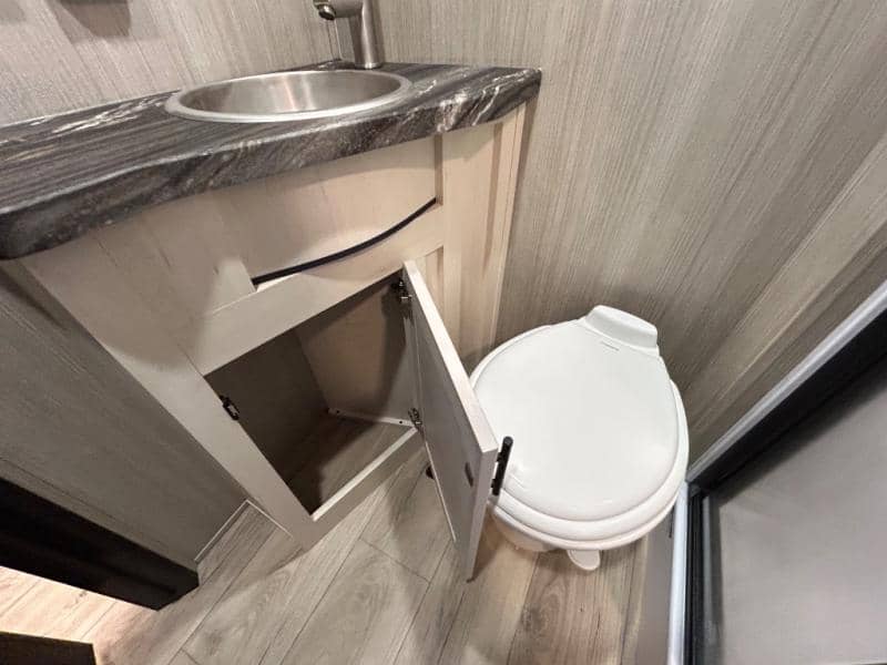 2026 Forest River 2026 Forest River Vengeance Rogue Armored Toy Hauler - thumbnail 63