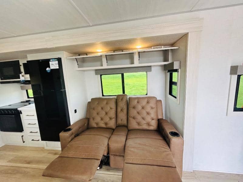 2026 Forest River 2026 Forest River Surveyor Legend - thumbnail 24