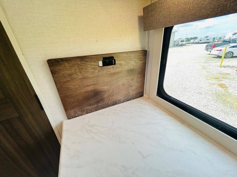 2026 Forest River 2026 Forest River Surveyor Legend - thumbnail 33