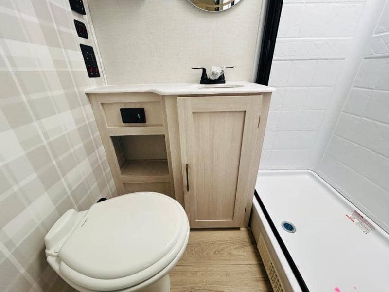 2026 Forest River 2026 Forest River Surveyor Legend - thumbnail 41