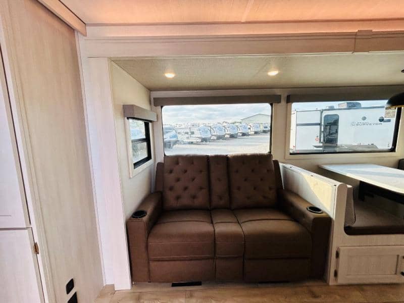 2026 Forest River 2026 Forest River Surveyor Legend - thumbnail 16