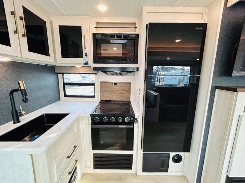 2026 Forest River 2026 Forest River Surveyor Legend - thumbnail 24