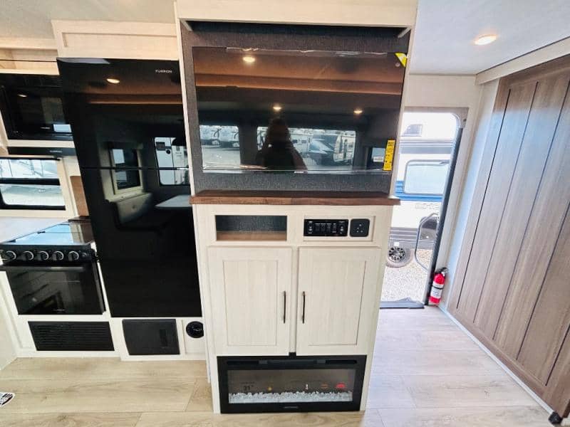 2026 Forest River 2026 Forest River Surveyor Legend - thumbnail 31