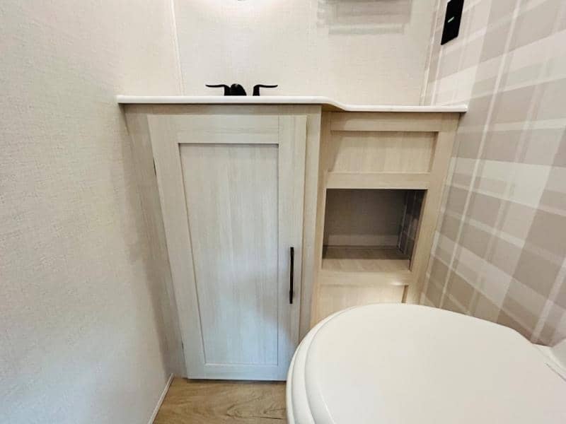 2026 Forest River 2026 Forest River Surveyor Legend - thumbnail 62