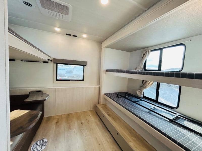 2026 Forest River 2026 Forest River Surveyor Legend - thumbnail 65