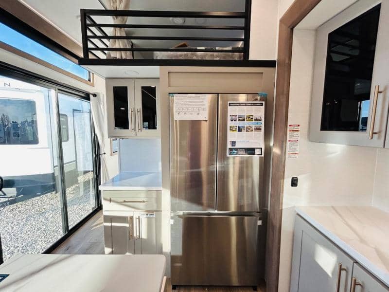 2026 Alliance RV 2026 Alliance RV Benchmark - thumbnail 13