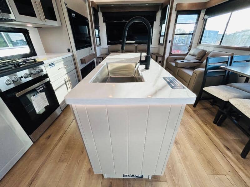 2026 Alliance RV 2026 Alliance RV Benchmark - thumbnail 29