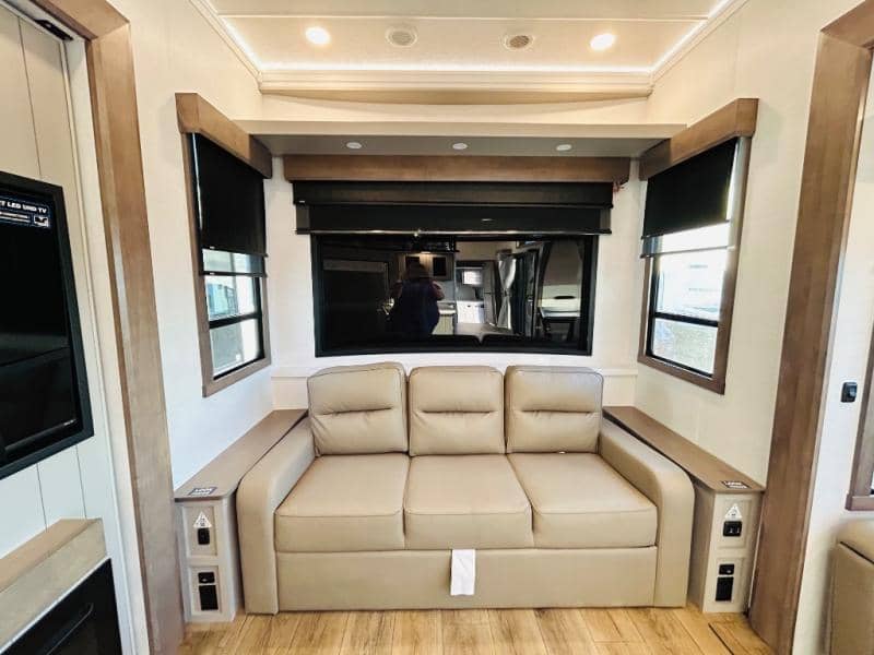 2026 Alliance RV 2026 Alliance RV Benchmark - thumbnail 36