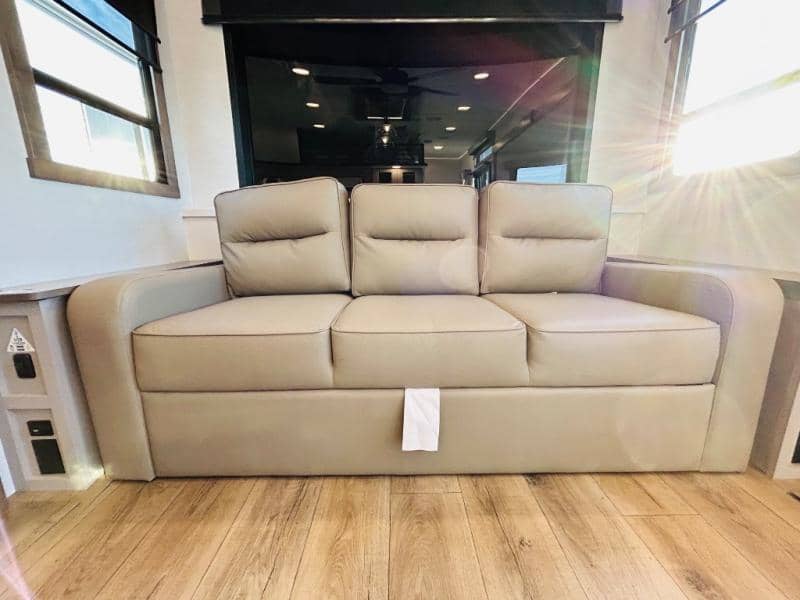 2026 Alliance RV 2026 Alliance RV Benchmark - thumbnail 37