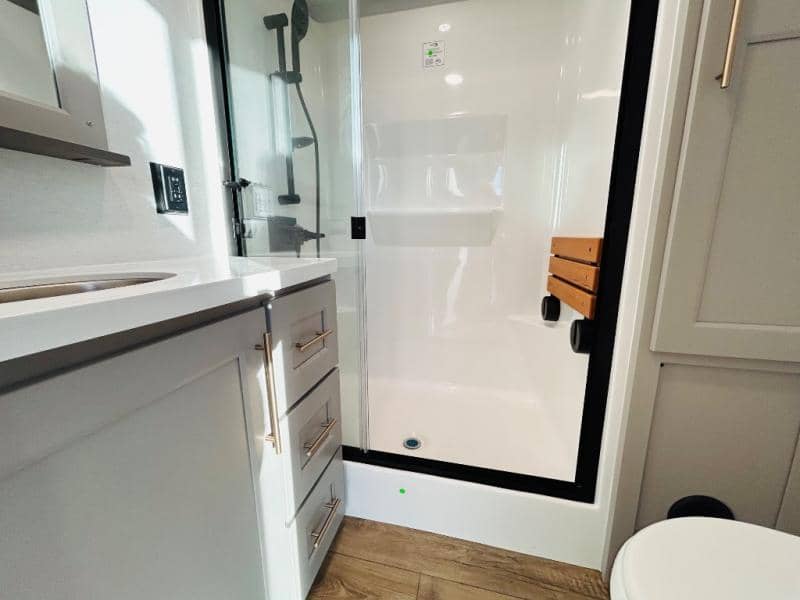 2026 Alliance RV 2026 Alliance RV Benchmark - thumbnail 53