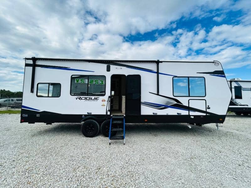 2026 Forest River 2026 Forest River Vengeance Rogue Armored Toy Hauler - thumbnail 4