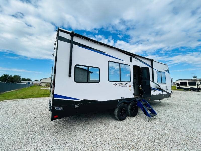 2026 Forest River 2026 Forest River Vengeance Rogue Armored Toy Hauler - thumbnail 5