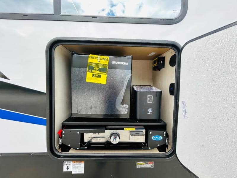 2026 Forest River 2026 Forest River Vengeance Rogue Armored Toy Hauler - thumbnail 16