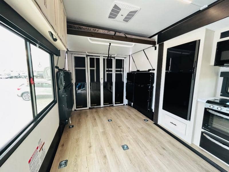 2026 Forest River 2026 Forest River Vengeance Rogue Armored Toy Hauler - thumbnail 22