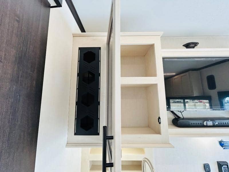 2026 Forest River 2026 Forest River Vengeance Rogue Armored Toy Hauler - thumbnail 26