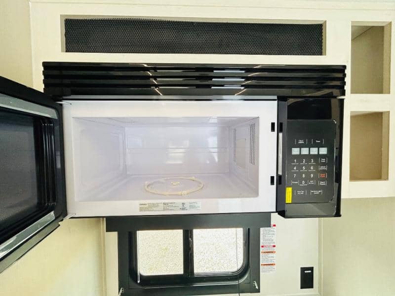 2026 Forest River 2026 Forest River Vengeance Rogue Armored Toy Hauler - thumbnail 27