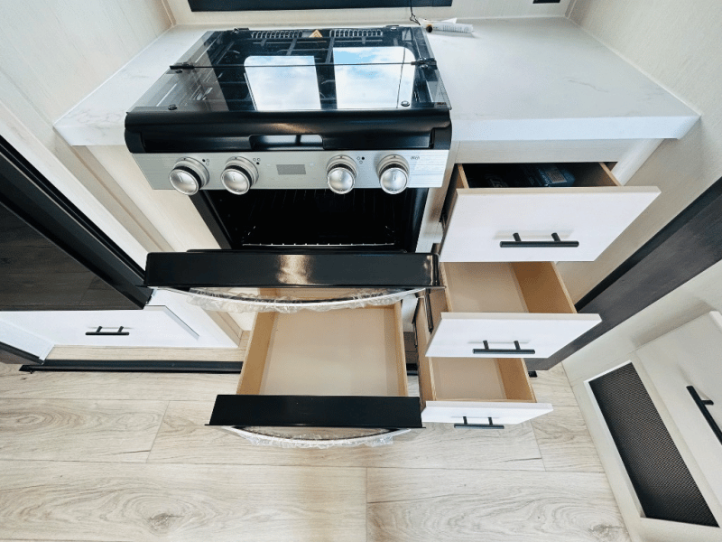 2026 Forest River 2026 Forest River Vengeance Rogue Armored Toy Hauler - thumbnail 38