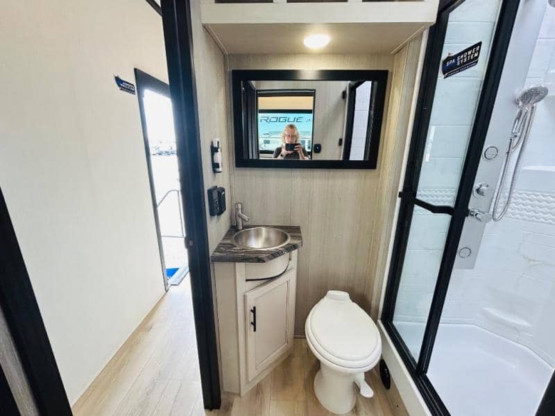 2026 Forest River 2026 Forest River Vengeance Rogue Armored Toy Hauler - thumbnail 49