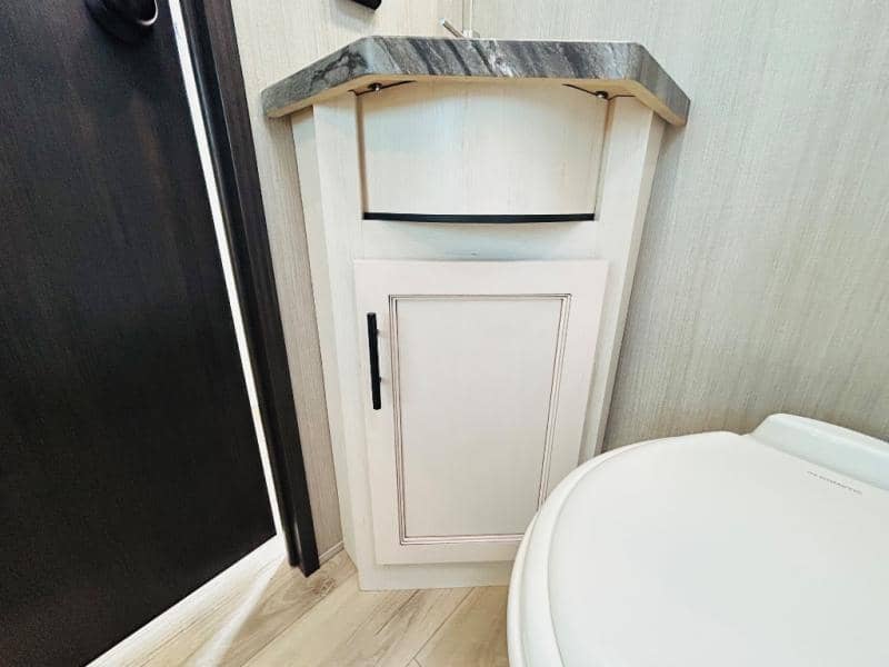 2026 Forest River 2026 Forest River Vengeance Rogue Armored Toy Hauler - thumbnail 52