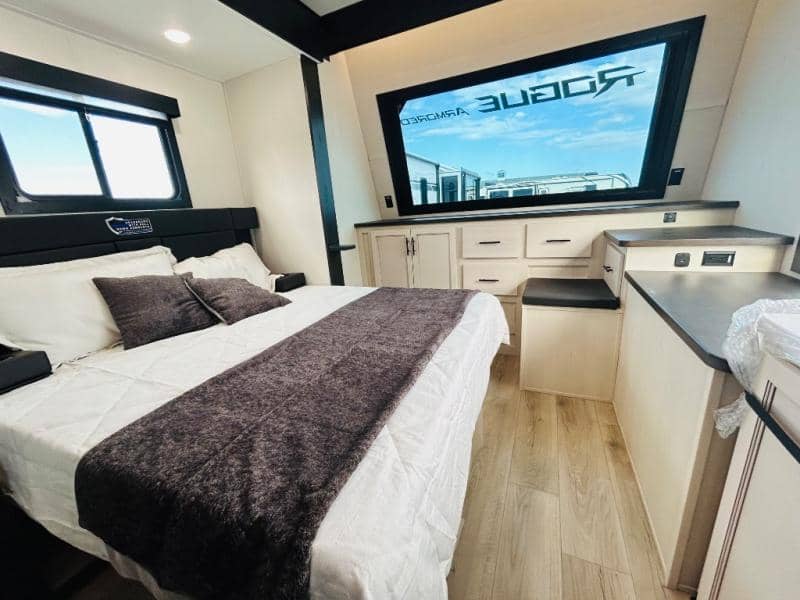 2026 Forest River 2026 Forest River Vengeance Rogue Armored Toy Hauler - thumbnail 58