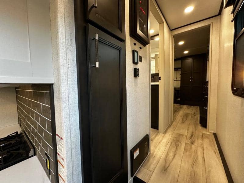 2026 Keystone RV 2026 Keystone RV Alpine - thumbnail 19