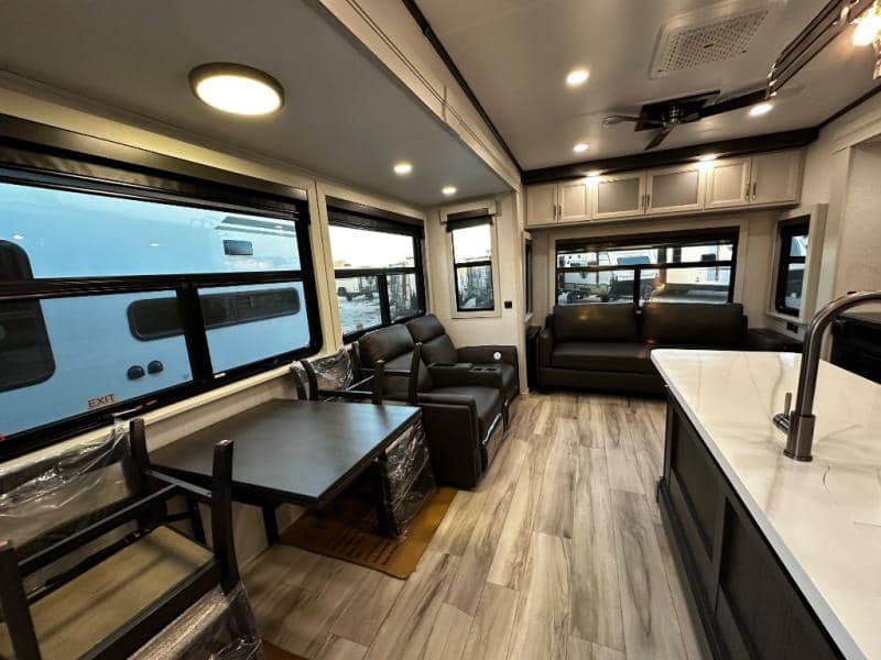 2026 Keystone RV 2026 Keystone RV Alpine - thumbnail 21