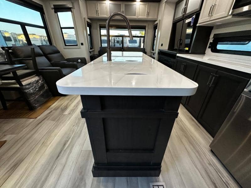 2026 Keystone RV 2026 Keystone RV Alpine - thumbnail 28