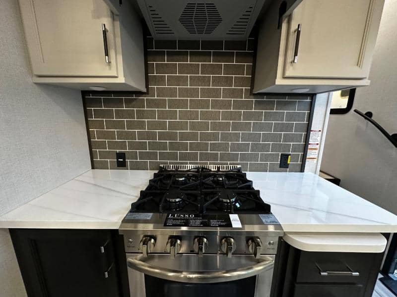 2026 Keystone RV 2026 Keystone RV Alpine - thumbnail 36