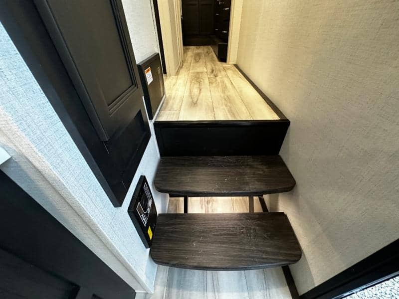 2026 Keystone RV 2026 Keystone RV Alpine - thumbnail 60