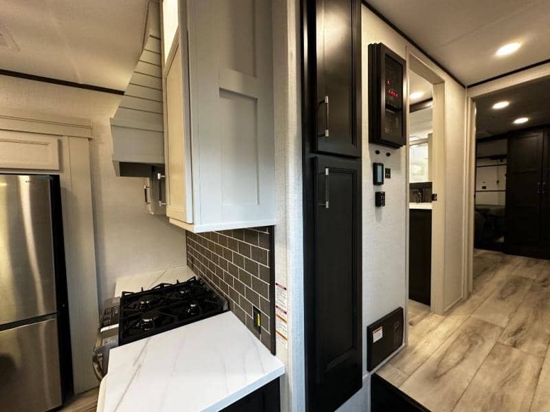 2026 Keystone RV 2026 Keystone RV Alpine - thumbnail 61