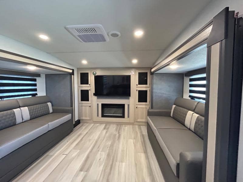 2026 Forest River 2026 Forest River Wildcat - thumbnail 28