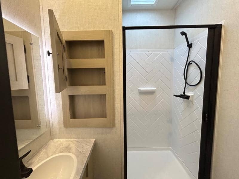 2026 Forest River 2026 Forest River Wildcat - thumbnail 43