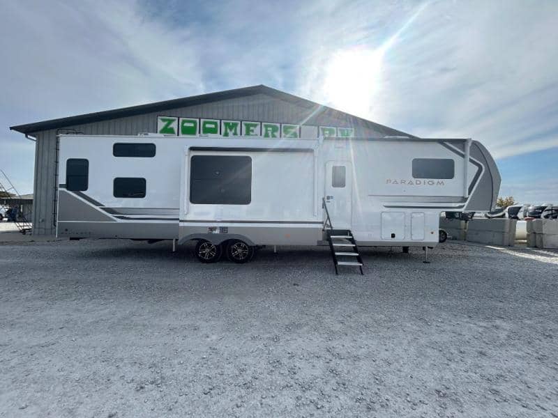 2026 Alliance RV 2026 Alliance RV Paradigm - thumbnail 3