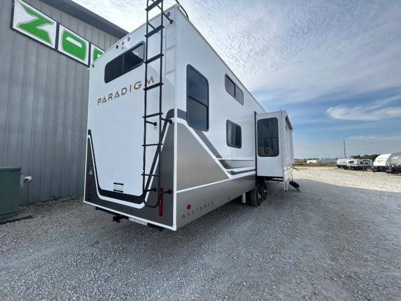 2026 Alliance RV 2026 Alliance RV Paradigm - thumbnail 9