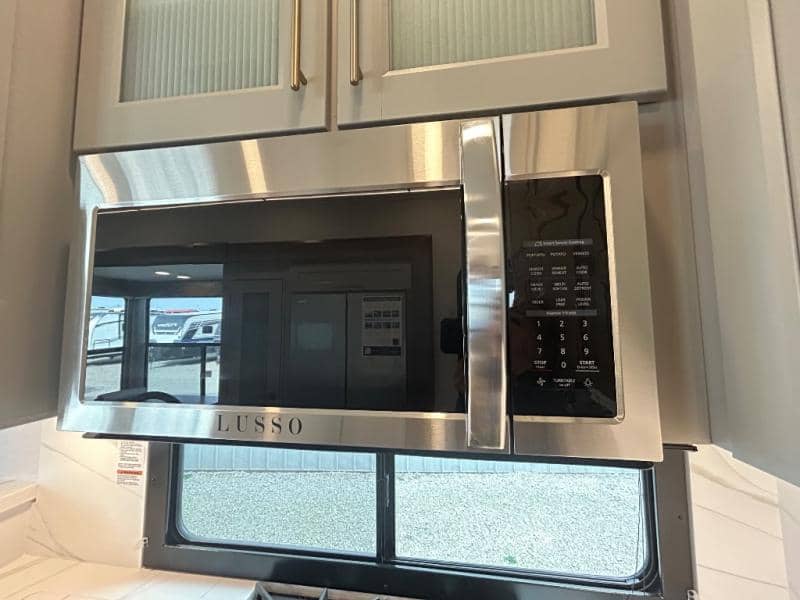 2026 Alliance RV 2026 Alliance RV Paradigm - thumbnail 24