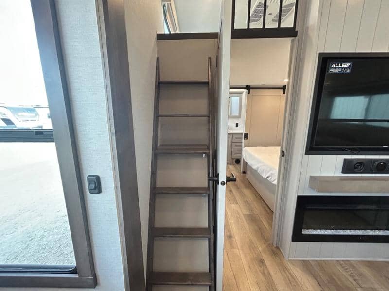 2026 Alliance RV 2026 Alliance RV Paradigm - thumbnail 32