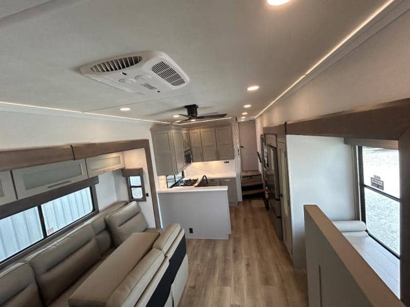 2026 Alliance RV 2026 Alliance RV Paradigm - thumbnail 36