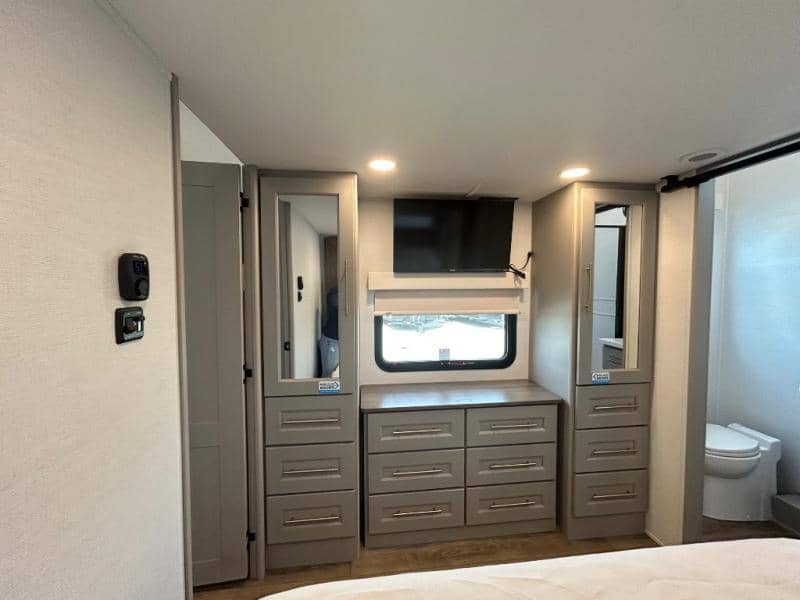 2026 Alliance RV 2026 Alliance RV Paradigm - thumbnail 41