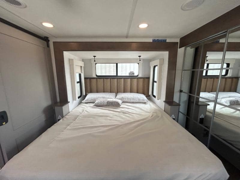 2026 Alliance RV 2026 Alliance RV Paradigm - thumbnail 63