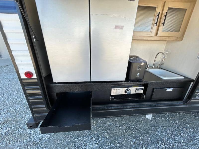 2026 Forest River 2026 Forest River Cherokee Grey Wolf - thumbnail 19