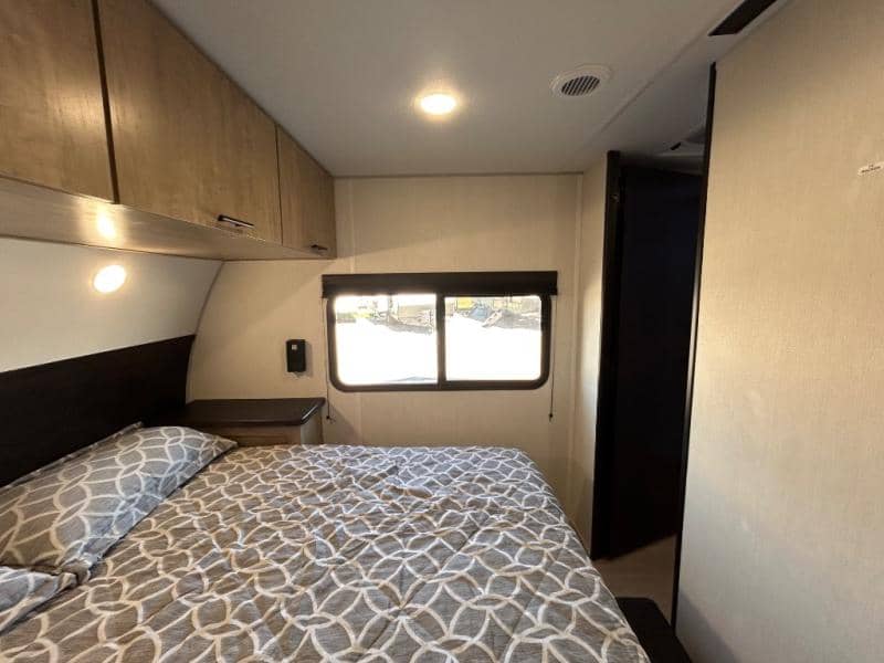 2026 Forest River 2026 Forest River Cherokee Grey Wolf - thumbnail 52