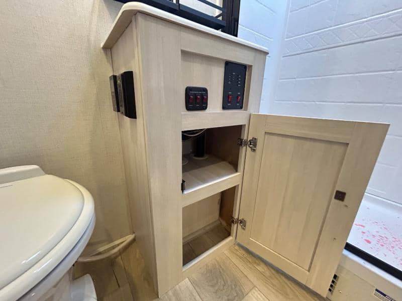 2026 Forest River 2026 Forest River Surveyor Legend - thumbnail 41