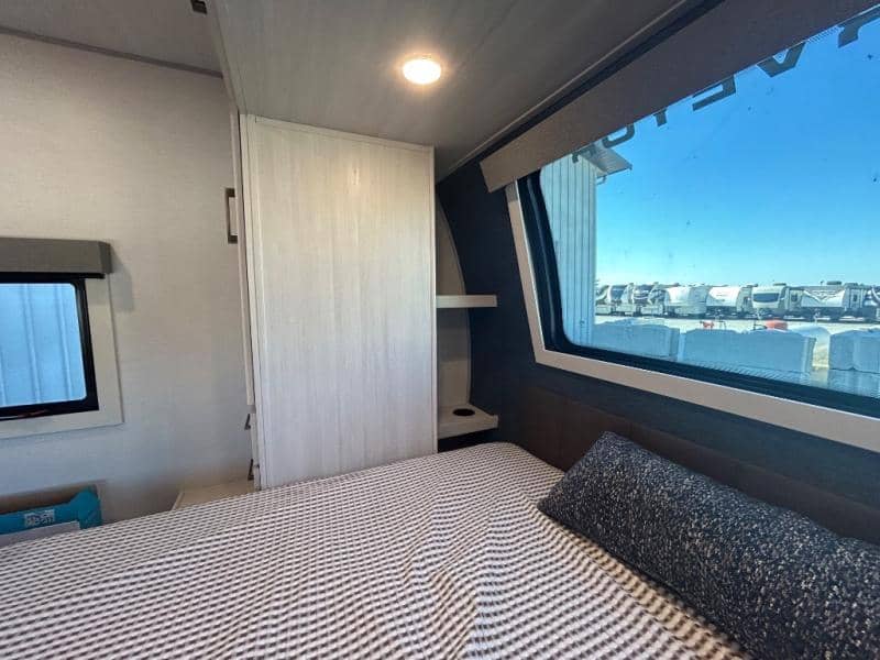 2026 Forest River 2026 Forest River Surveyor Legend - thumbnail 51