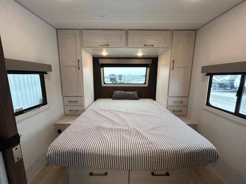 2026 Forest River 2026 Forest River Surveyor Legend - thumbnail 46