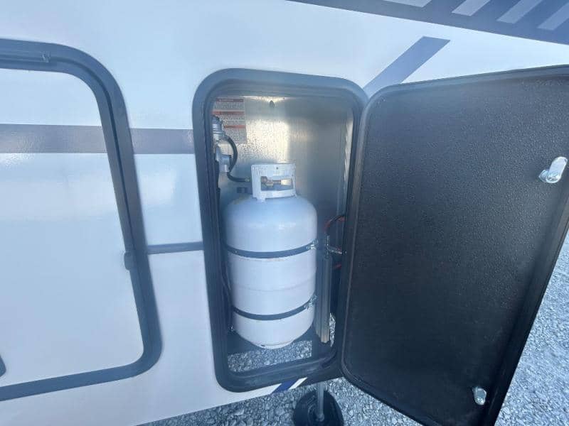 2026 Keystone RV 2026 Keystone RV Fuzion Impact Edition Toy Hauler - thumbnail 10