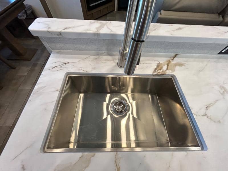 2026 Keystone RV 2026 Keystone RV Fuzion Impact Edition Toy Hauler - thumbnail 19