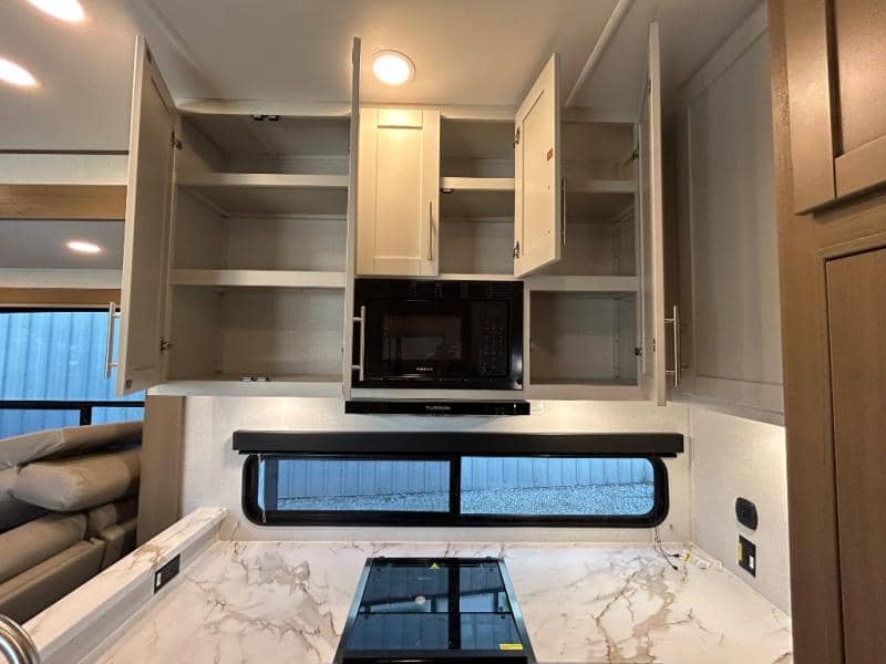 2026 Keystone RV 2026 Keystone RV Fuzion Impact Edition Toy Hauler - thumbnail 21