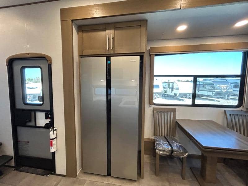 2026 Keystone RV 2026 Keystone RV Fuzion Impact Edition Toy Hauler - thumbnail 28