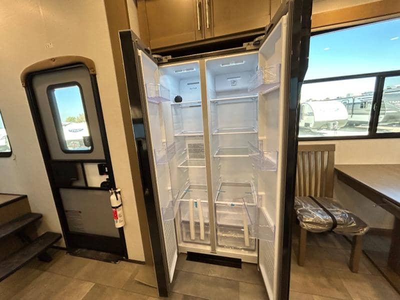 2026 Keystone RV 2026 Keystone RV Fuzion Impact Edition Toy Hauler - thumbnail 29