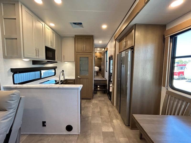 2026 Keystone RV 2026 Keystone RV Fuzion Impact Edition Toy Hauler - thumbnail 31